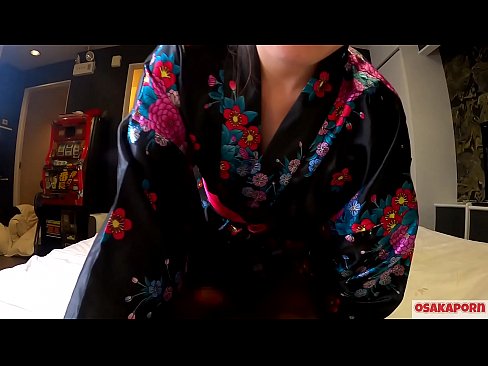 ❤️ Giovane ragazza cosplay ama il sesso fino all'orgasmo con uno squirt in una cavallerizza e un pompino. Ragazza asiatica con figa pelosa e belle tette in costume tradizionale giapponese in video amatoriale che mostra la masturbazione con fuck toys. Sakura 3 OSAKAPORN. ❌ Sluts al it.porno-filmy.ru ☑