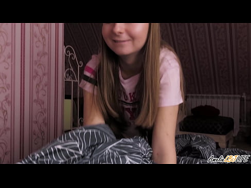 ❤️ La bionda succhia profondamente la sua migliore amica e si fa sborrare in bocca ❌ Sluts al it.porno-filmy.ru ☑
